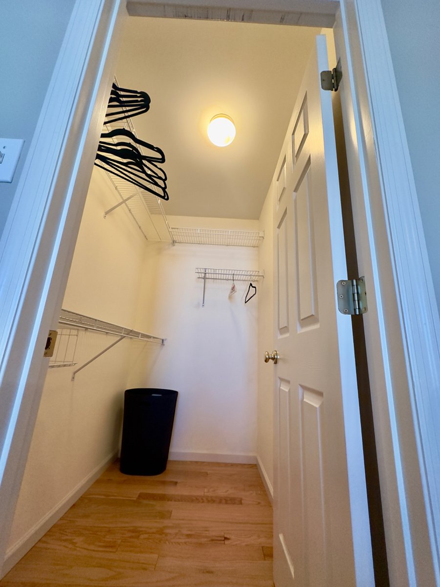 Furnished Finder property 518066_1 photo 24