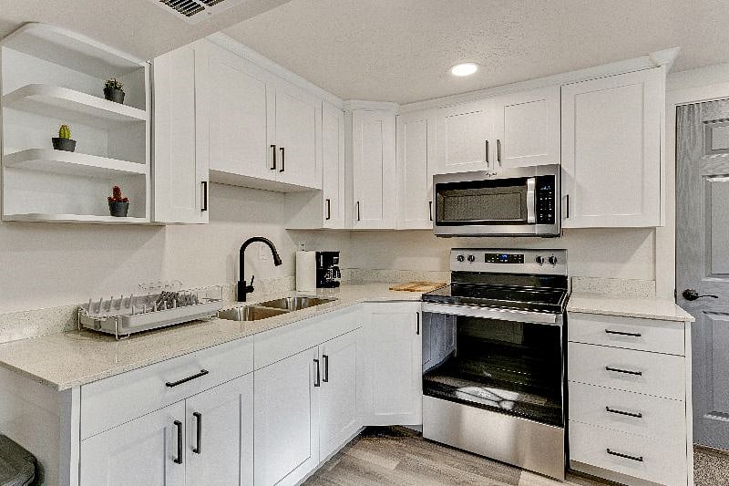 Furnished Finder property 518100_1 photo 3