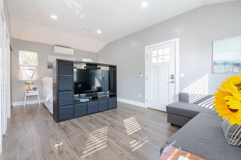 Furnished Finder property 518125_1 photo 5