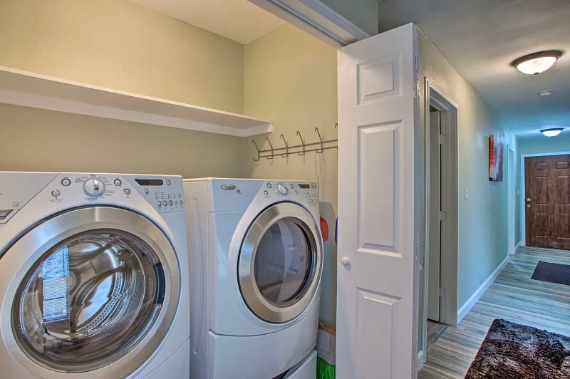Furnished Finder property 518193_1 photo 25