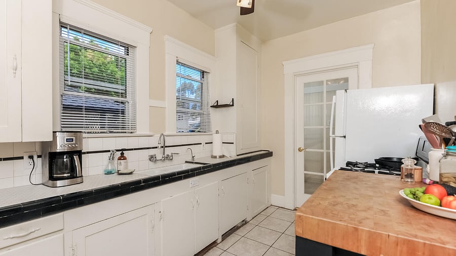 Furnished Finder property 518281_1 photo 7