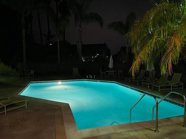 Furnished Finder property 518315_1 photo 12