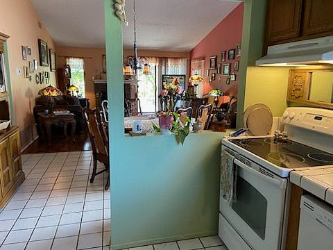 Furnished Finder property 518315_1 photo 20