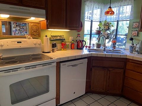 Furnished Finder property 518315_1 photo 21