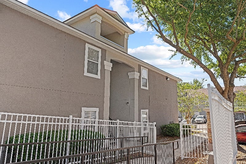 Furnished Finder property 518359_1 photo 24