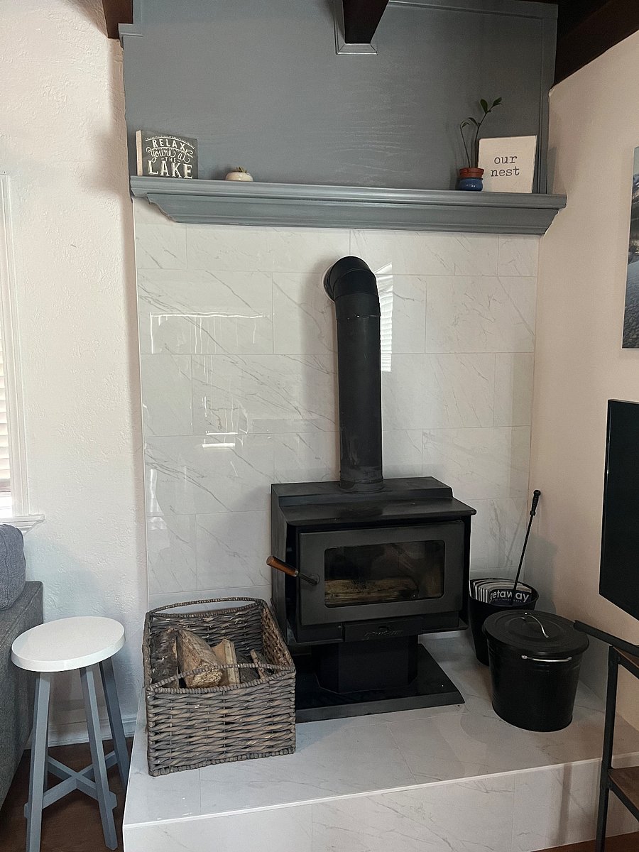 New tile on the fireplace 