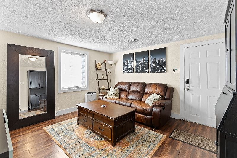 Furnished Finder property 518367_1 photo 3