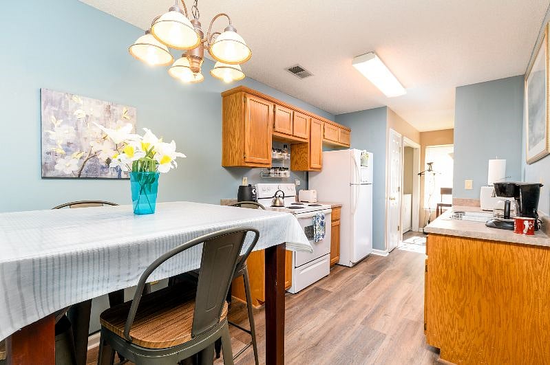 Furnished Finder property 518371_1 photo 10