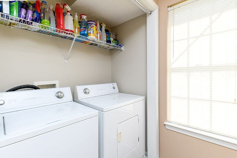 Furnished Finder property 518371_1 photo 13