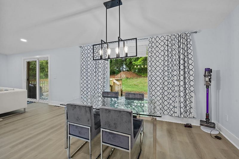 Furnished Finder property 518375_1 photo 7