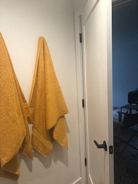 Supply of fresh towels available. Cleaning supplies and equipment provided.