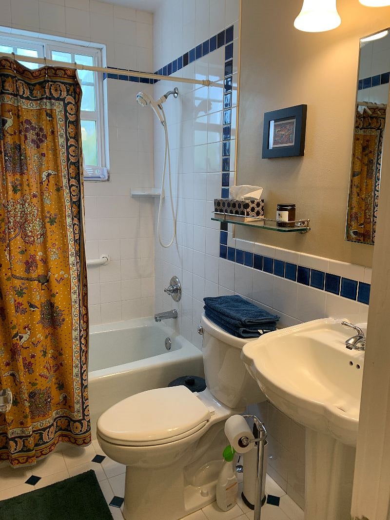 Main floor bathroom