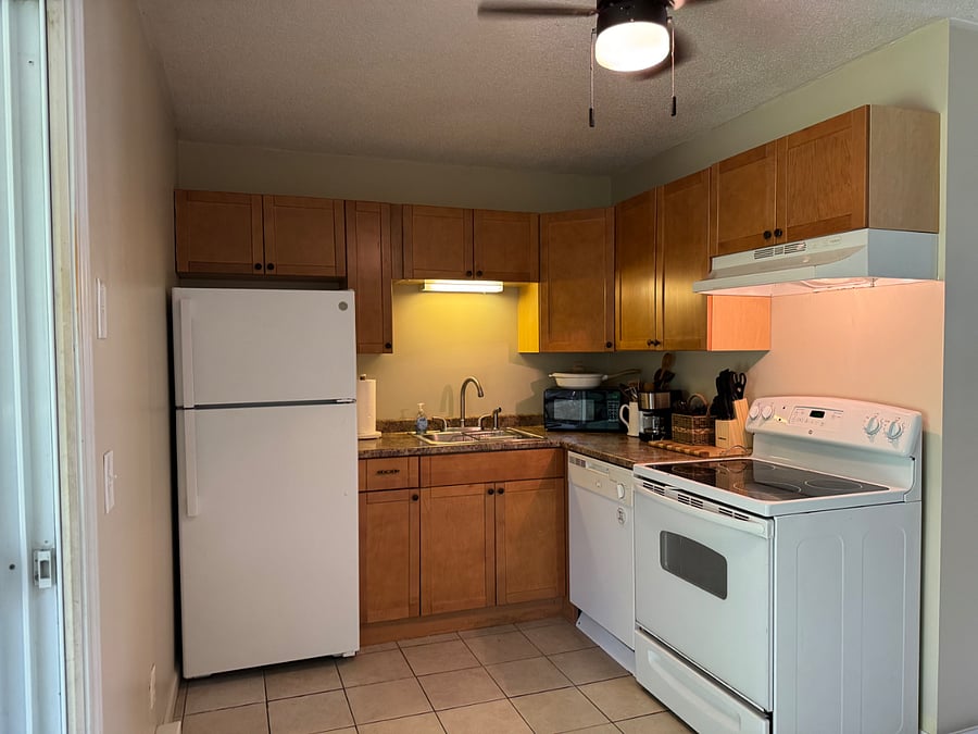 Furnished Finder property 518467_2 photo 8