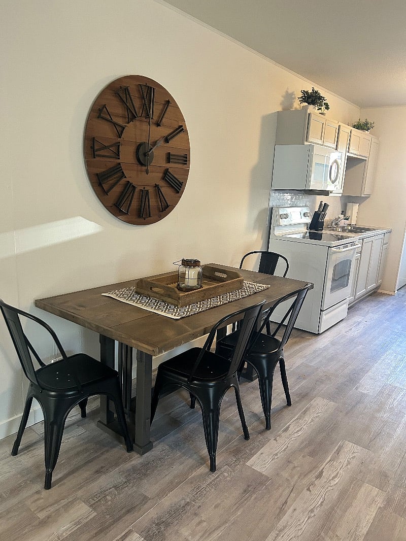 Furnished Finder property 518513_1 photo 8