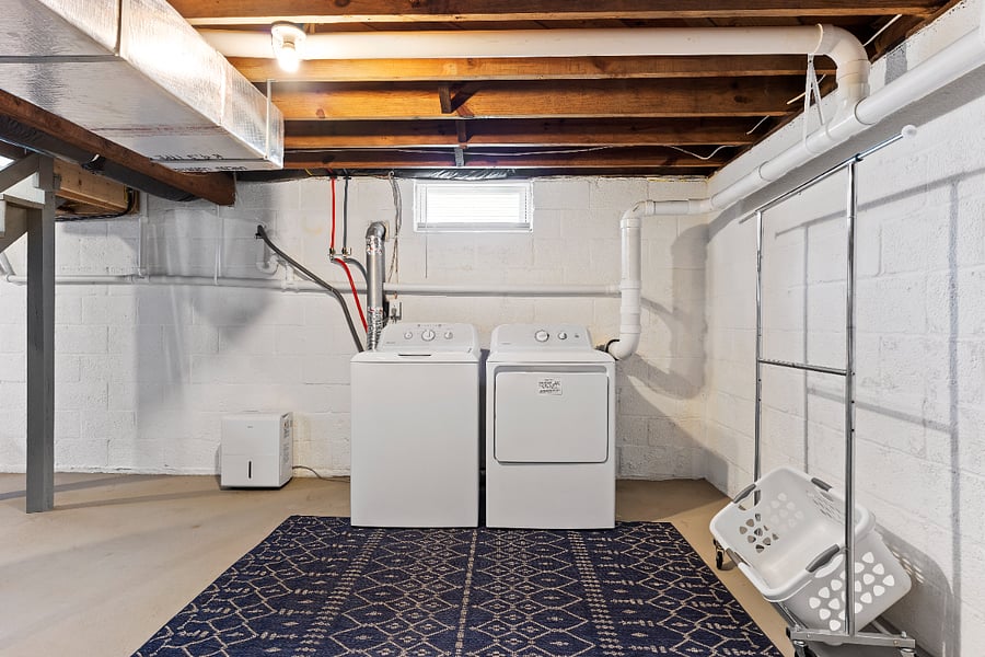 Laundry-basement