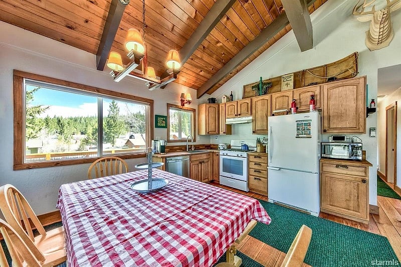 Furnished Finder property 518677_1 photo 8