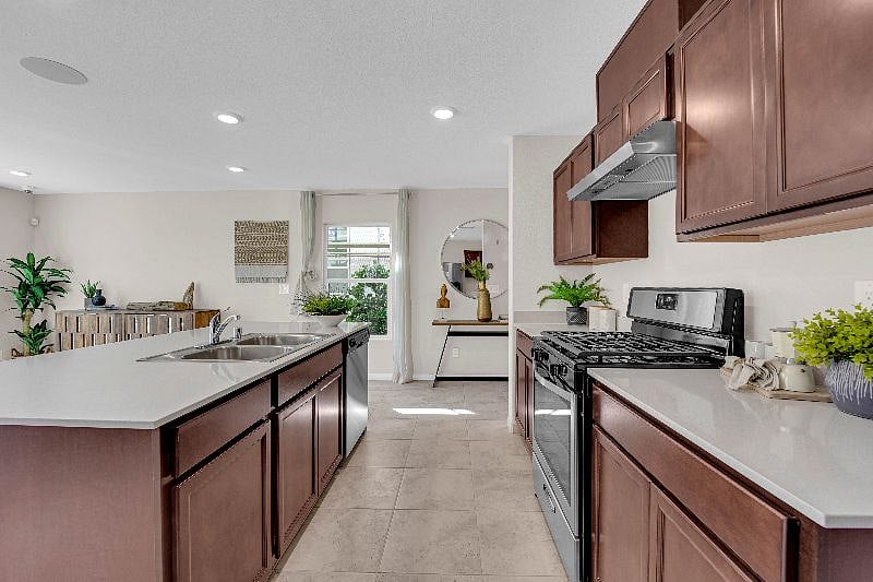Furnished Finder property 518732_1 photo 10
