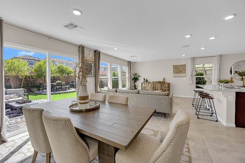 Furnished Finder property 518732_1 photo 13