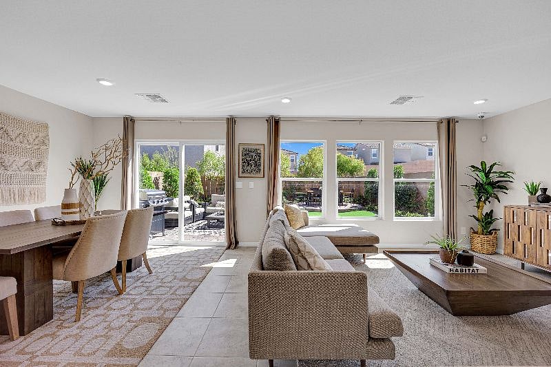 Furnished Finder property 518732_1 photo 15