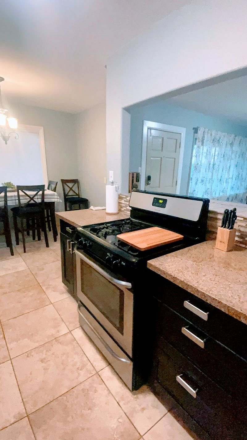 Furnished Finder property 518758_1 photo 6