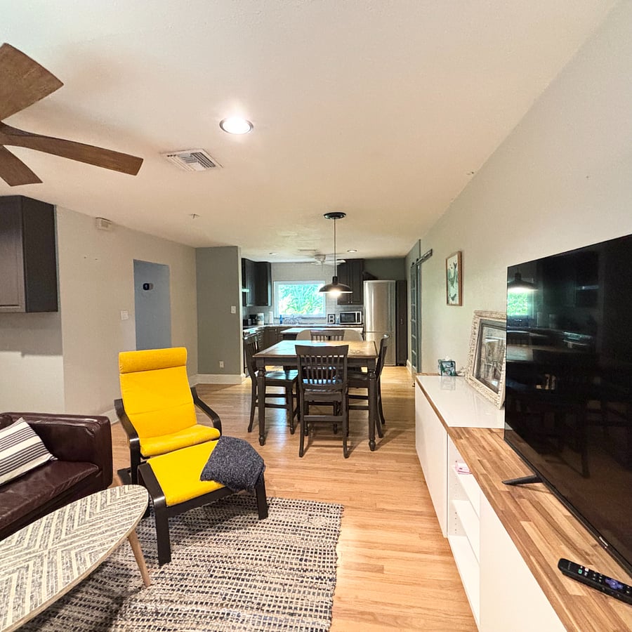 Furnished Finder property 518761_1 photo 2