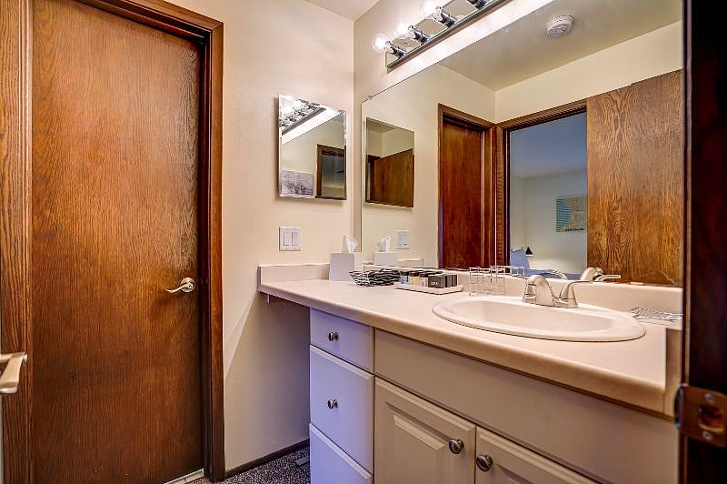 Bathroom with bathtub and complimentary toiletries