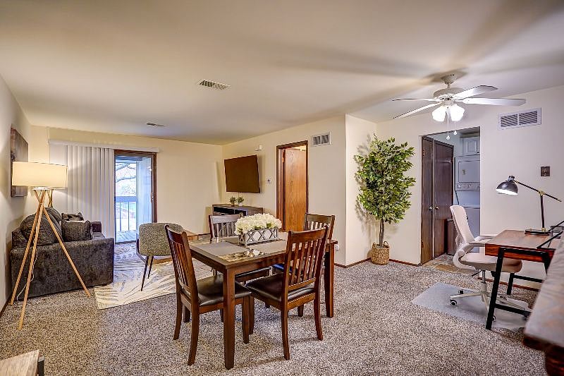 Enjoy meals in a homey dining ambiance