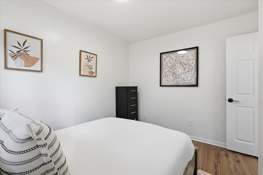 Furnished Finder property 518792_1 photo 17