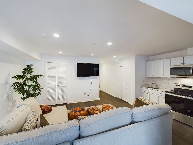 Furnished Finder property 518793_1 photo 3