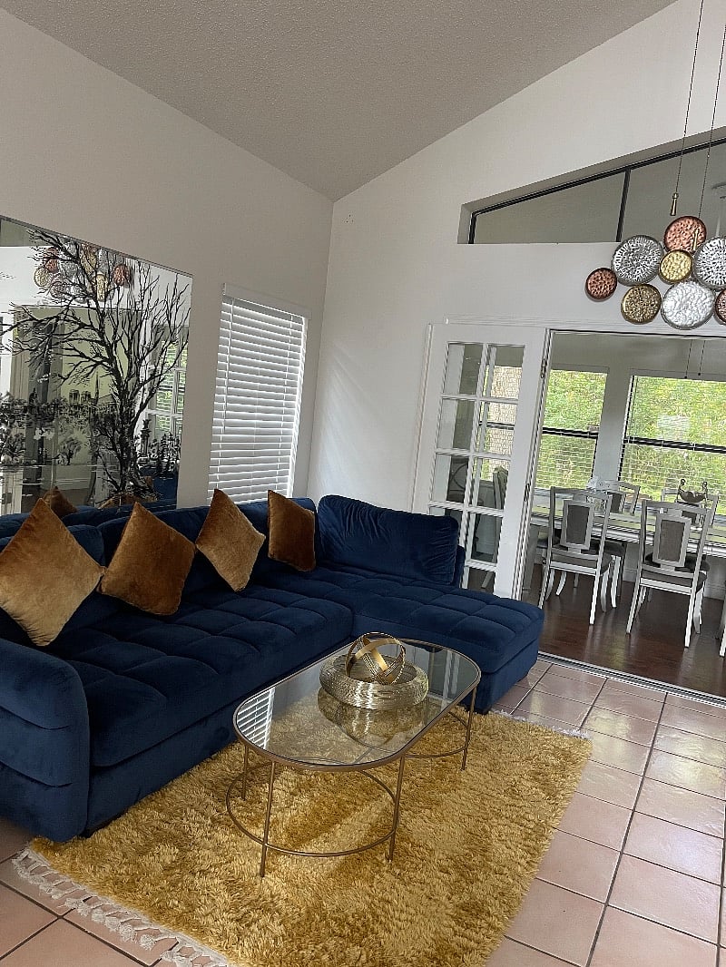 Furnished Finder property 518800_1 photo 3