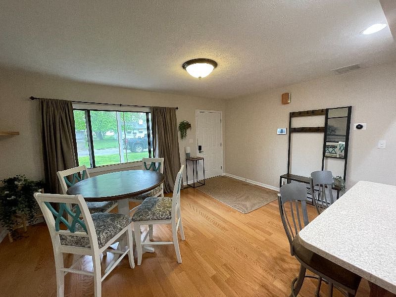 Furnished Finder property 518868_1 photo 4