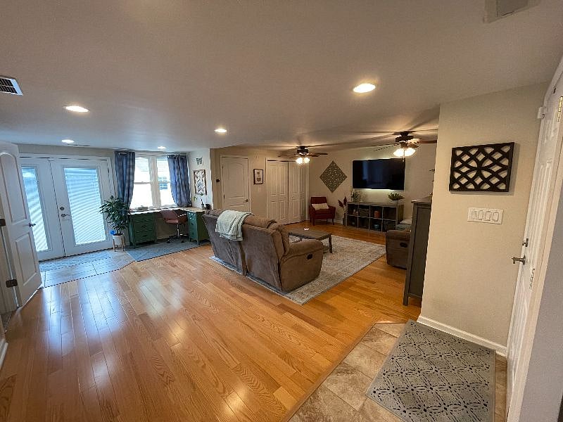 Furnished Finder property 518868_1 photo 9