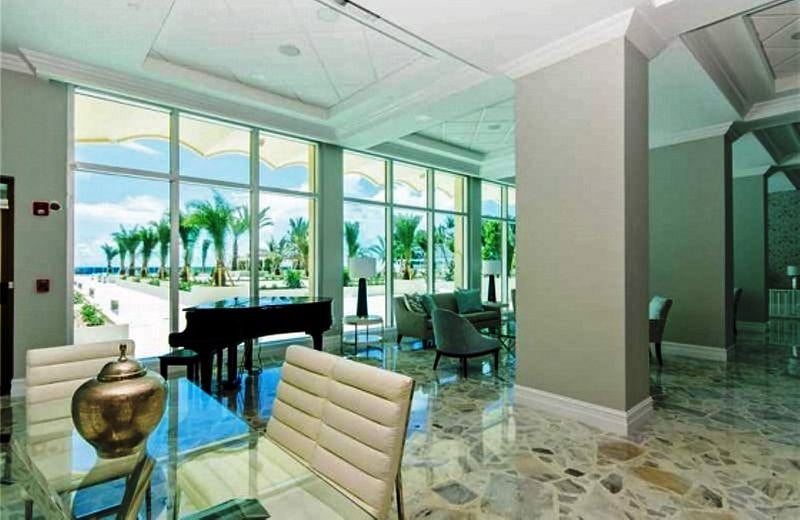 Piano Room by Lobby with view of Pool and Gardens. Can be reserved for Parties and Reunions.