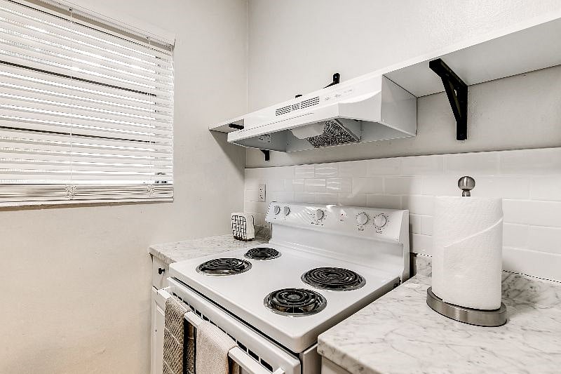 Furnished Finder property 518920_1 photo 12
