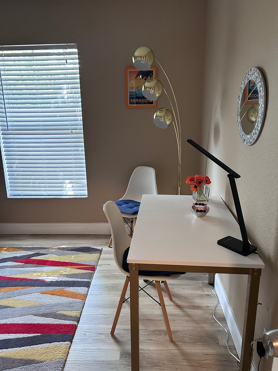 WORK STATION High Speed Internet
