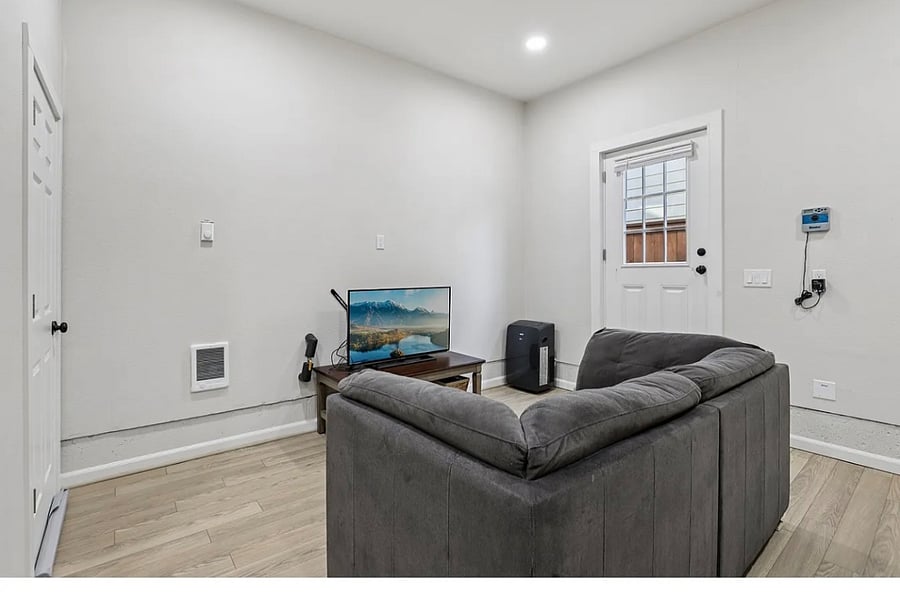 Furnished Finder property 519157_1 photo 3