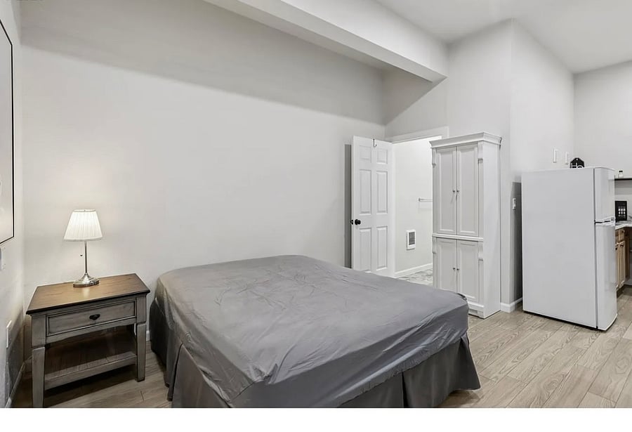 Furnished Finder property 519157_1 photo 4