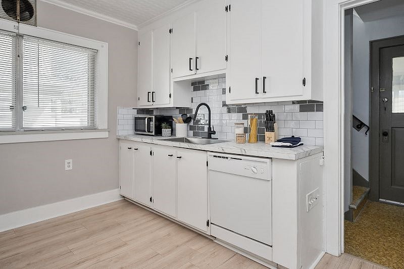 Furnished Finder property 519234_1 photo 8