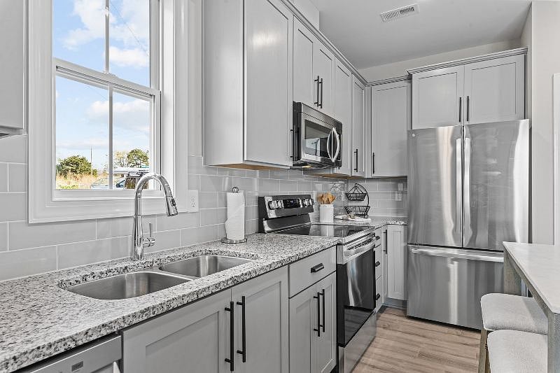 Furnished Finder property 519311_1 photo 6