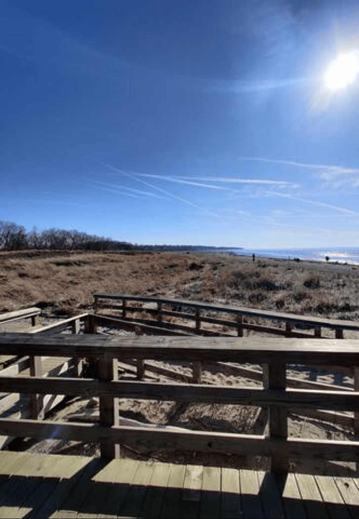 Mentor Headlands Beach is only 1 min from home