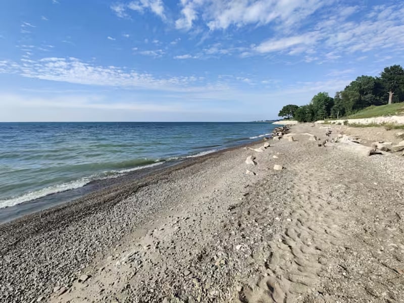 Private Beach Within 5 Min Walk