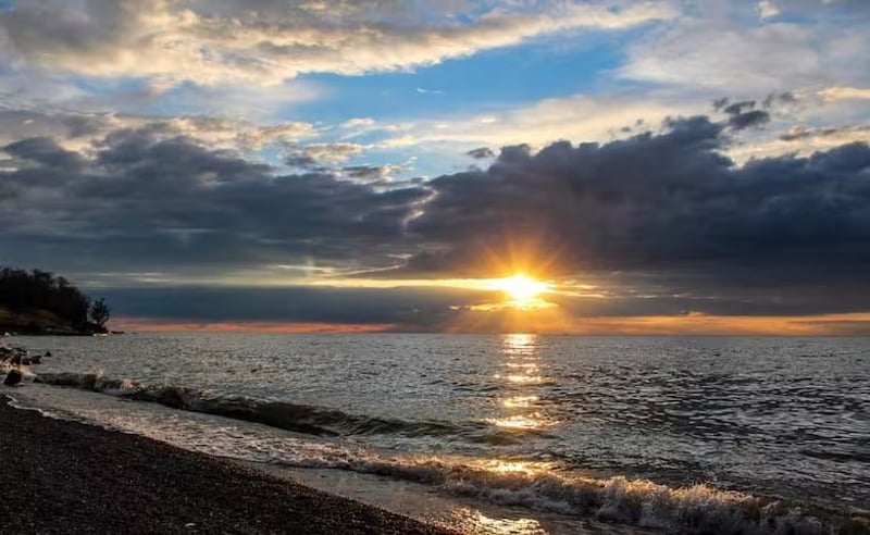 Private Beach Within 5 Min Walk