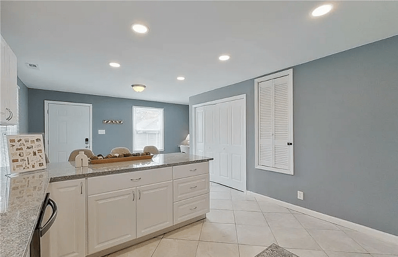 Furnished Finder property 519381_1 photo 9