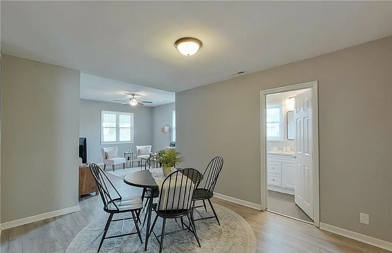 Furnished Finder property 519381_1 photo 12
