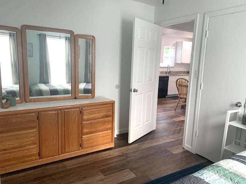 Furnished Finder property 519404_1 photo 25