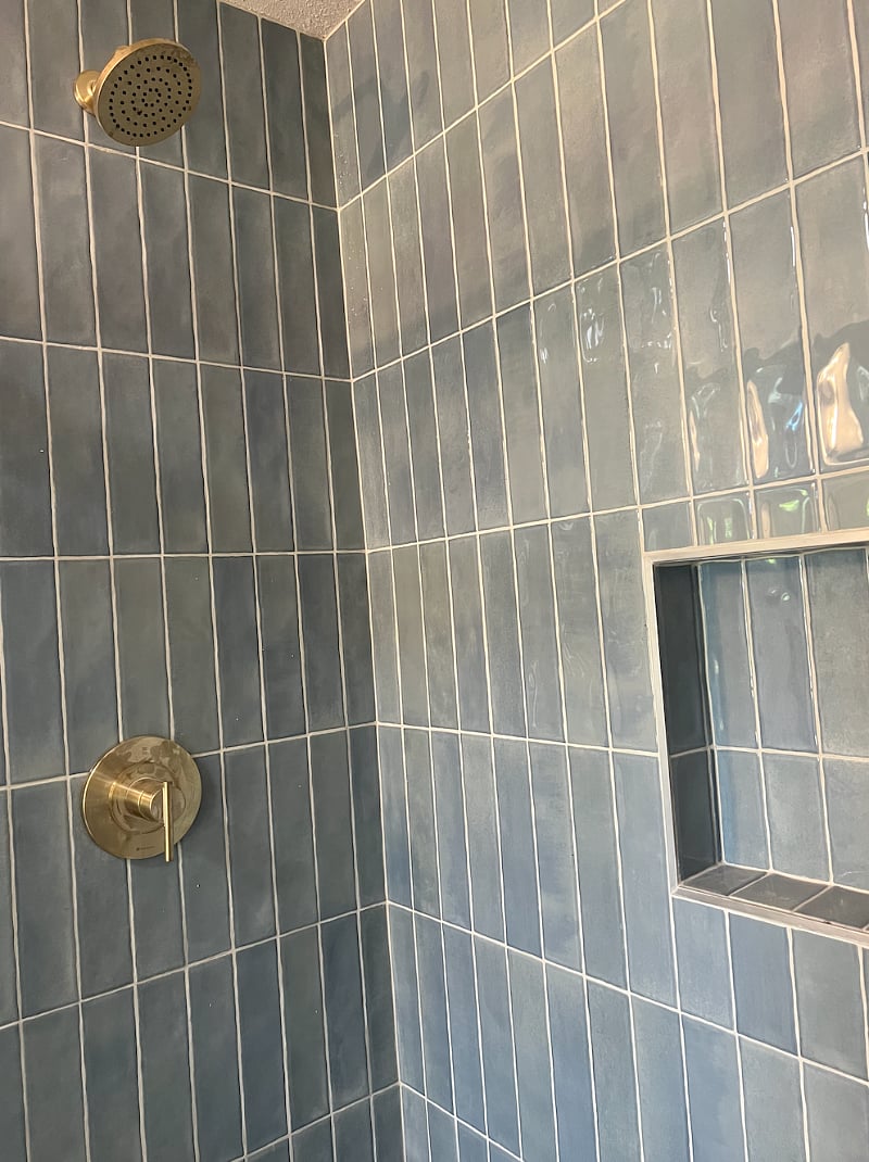 Spa like full shower and rain fall shower head