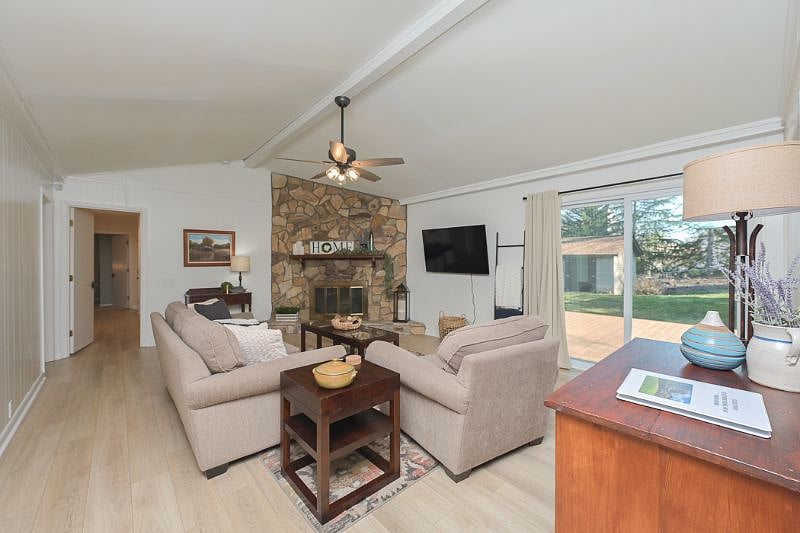 Furnished Finder property 519516_1 photo 5