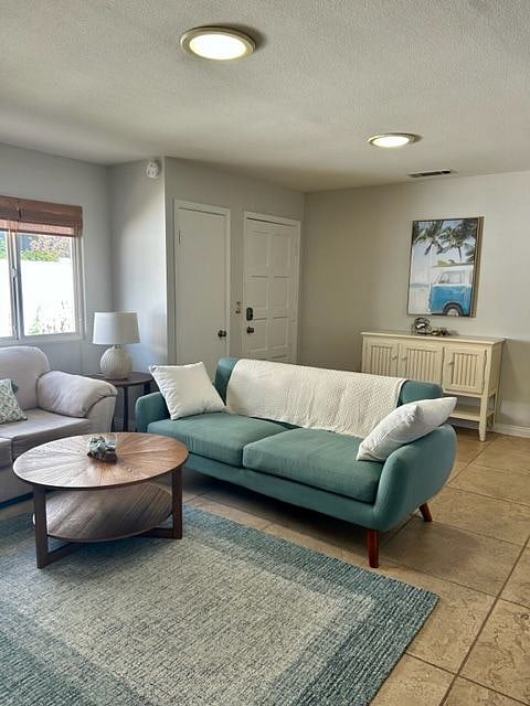 Furnished Finder property 519530_1 photo 6