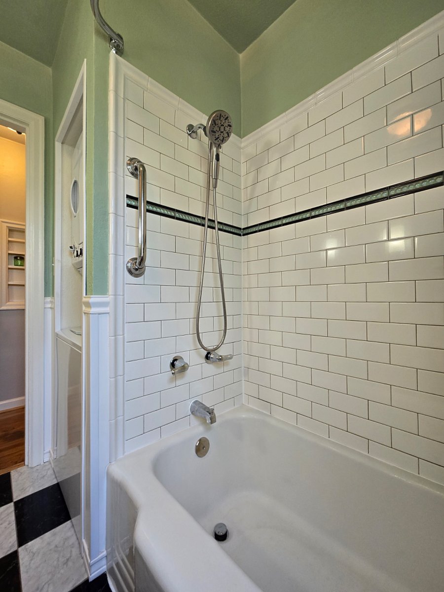 Full size tub and shower.