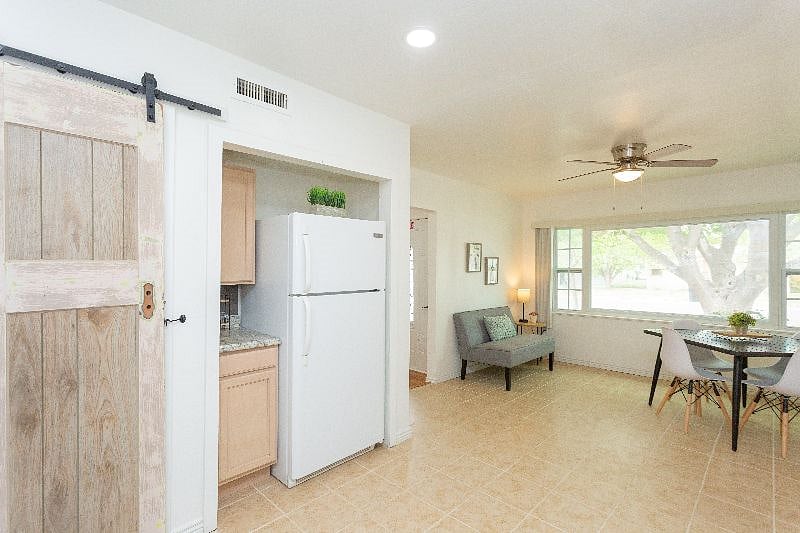 Furnished Finder property 519771_1 photo 14